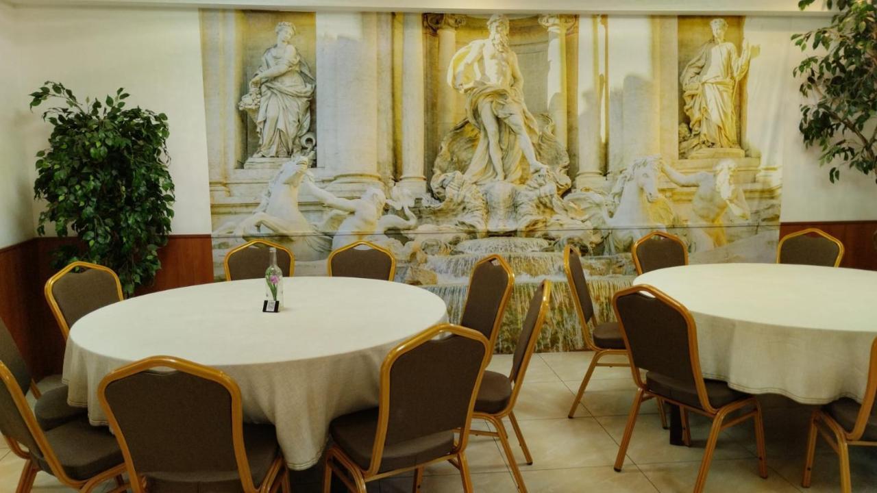 Goldlinde Parkhotel Bodenwerder Buitenkant foto